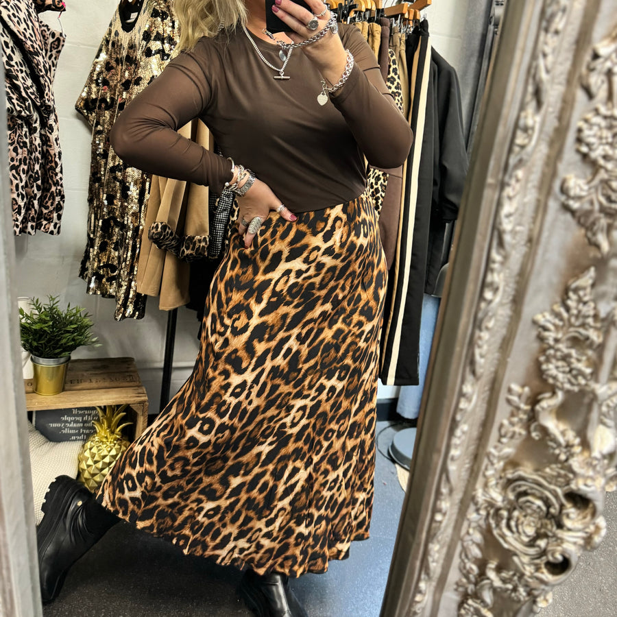 Leopard satin skirt